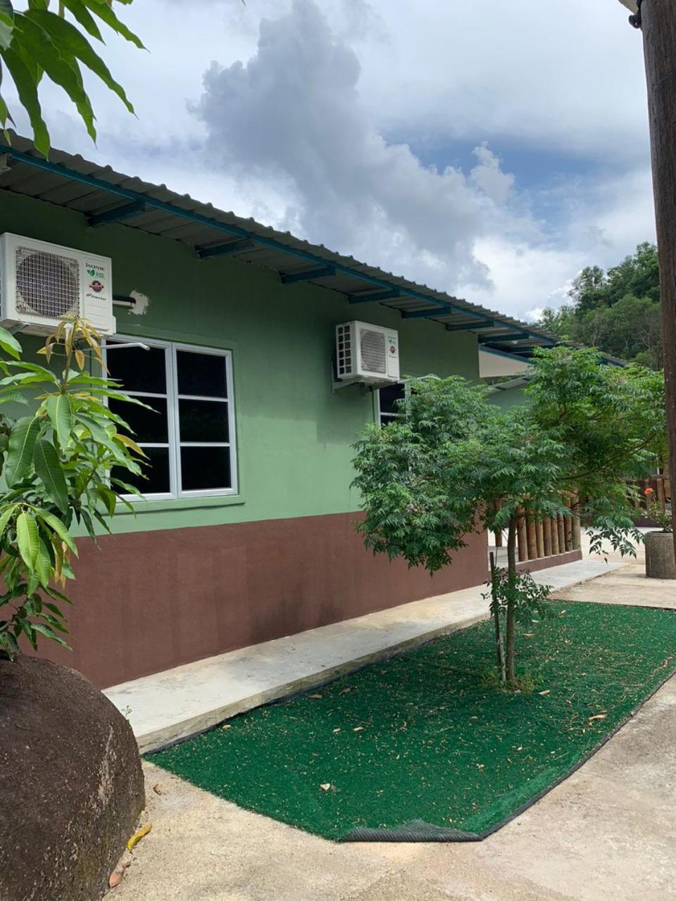 Bb Durio Chalet Kuala Terengganu Luaran gambar