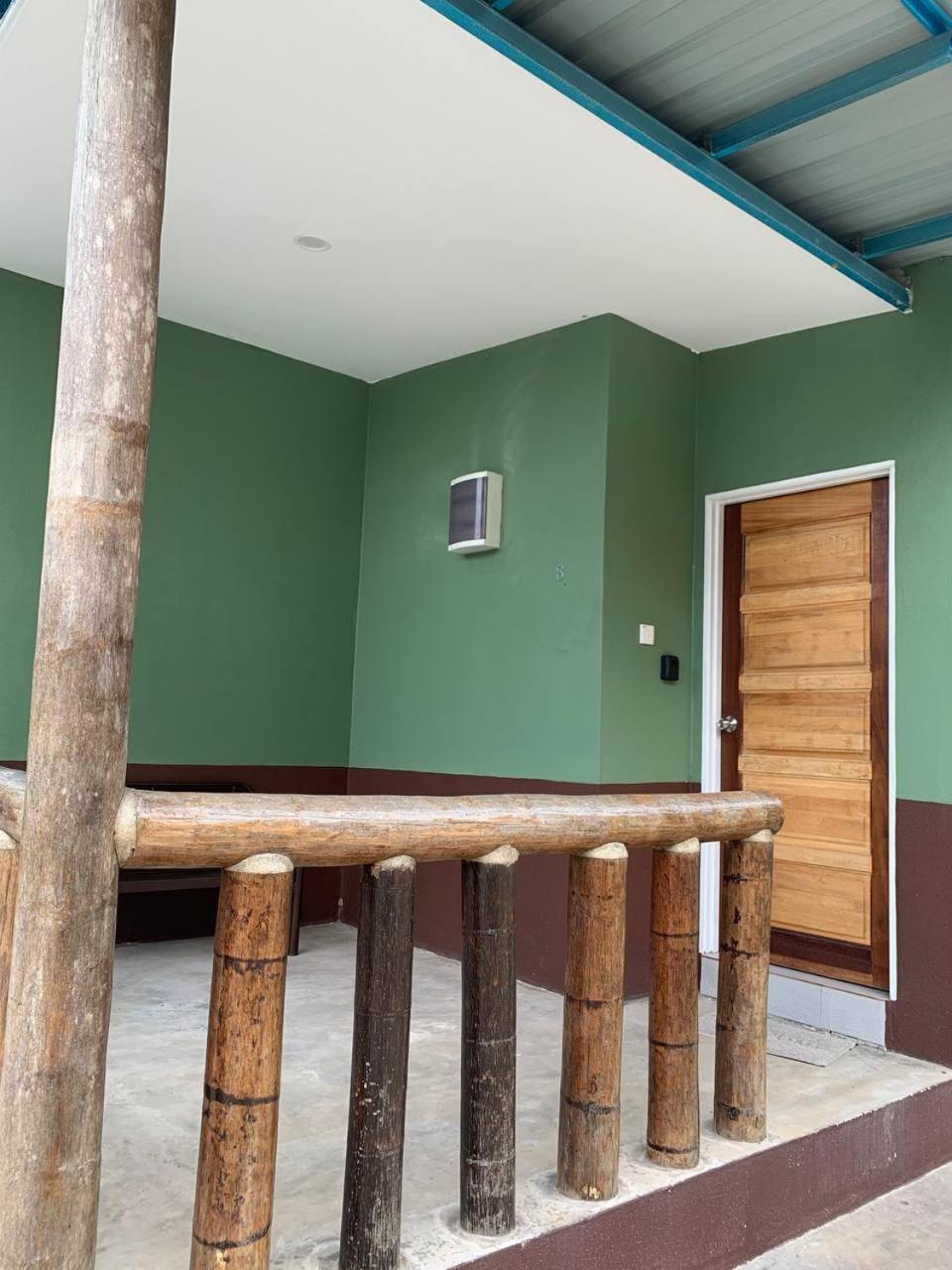 Bb Durio Chalet Kuala Terengganu Luaran gambar