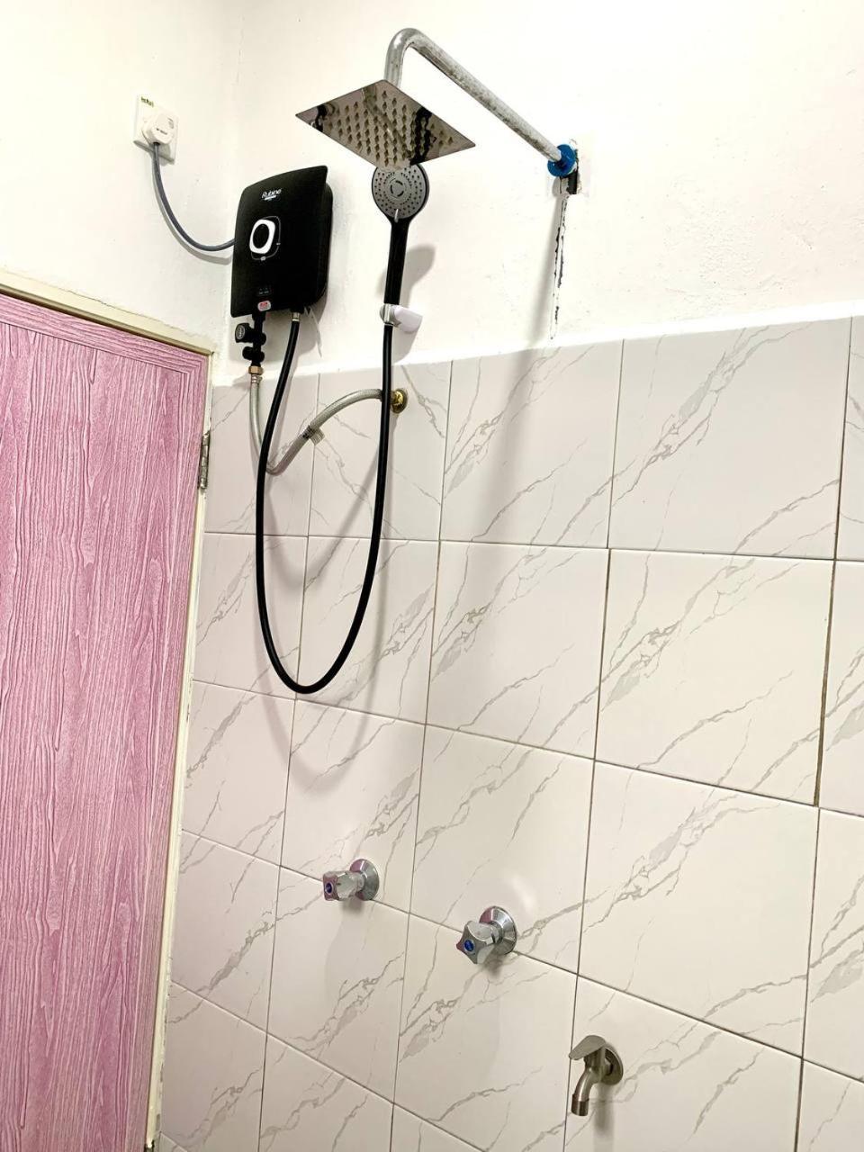 Bb Durio Chalet Kuala Terengganu Luaran gambar